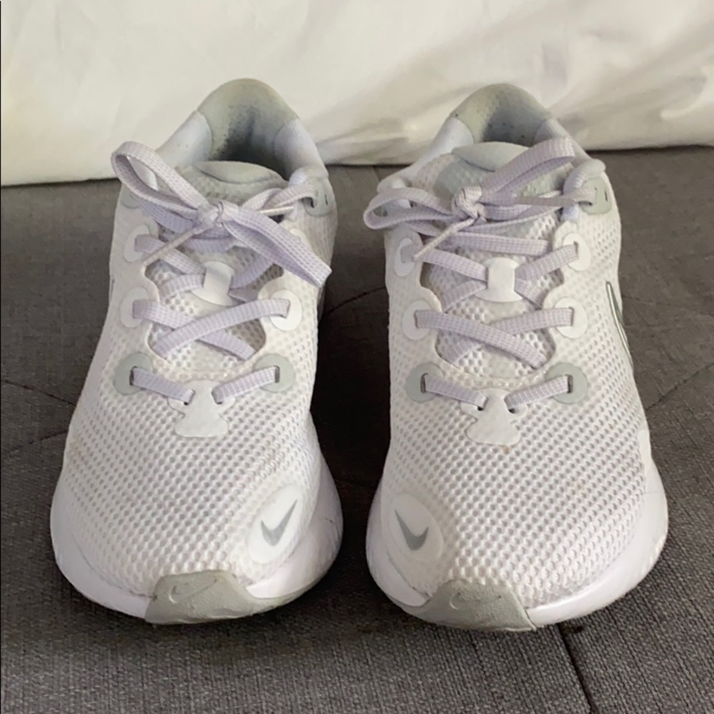 NWOT NIKE RENEW - Picture 4 of 5